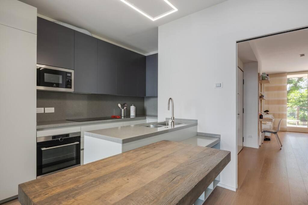 מילאנו Easylife - Modern And Spacious Apt In Fiera City Life מראה חיצוני תמונה