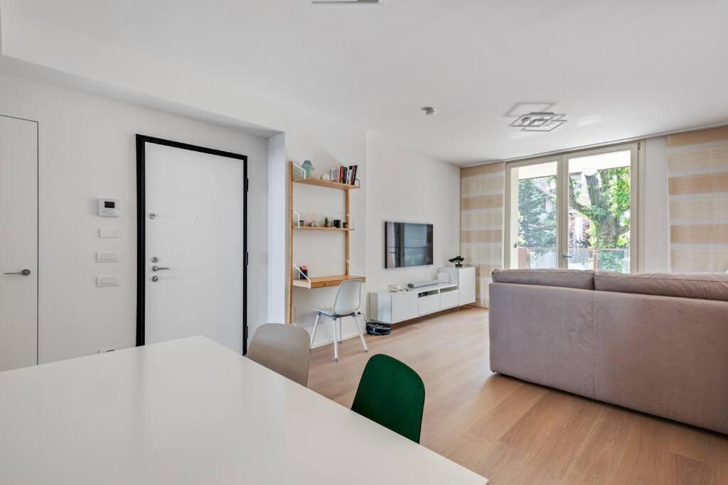 מילאנו Easylife - Modern And Spacious Apt In Fiera City Life מראה חיצוני תמונה