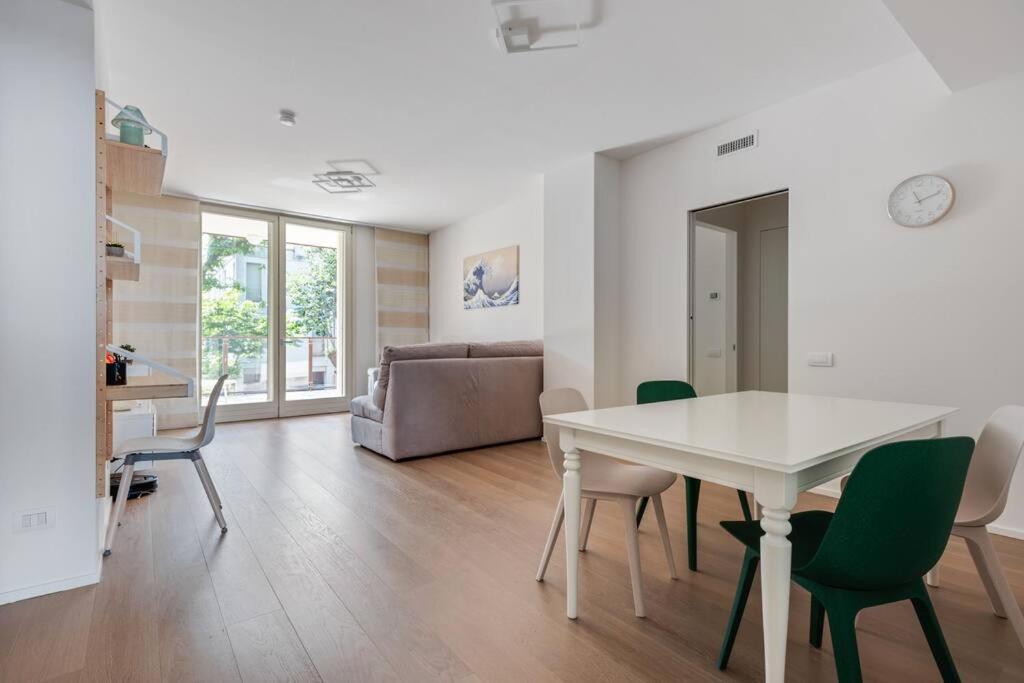 מילאנו Easylife - Modern And Spacious Apt In Fiera City Life מראה חיצוני תמונה