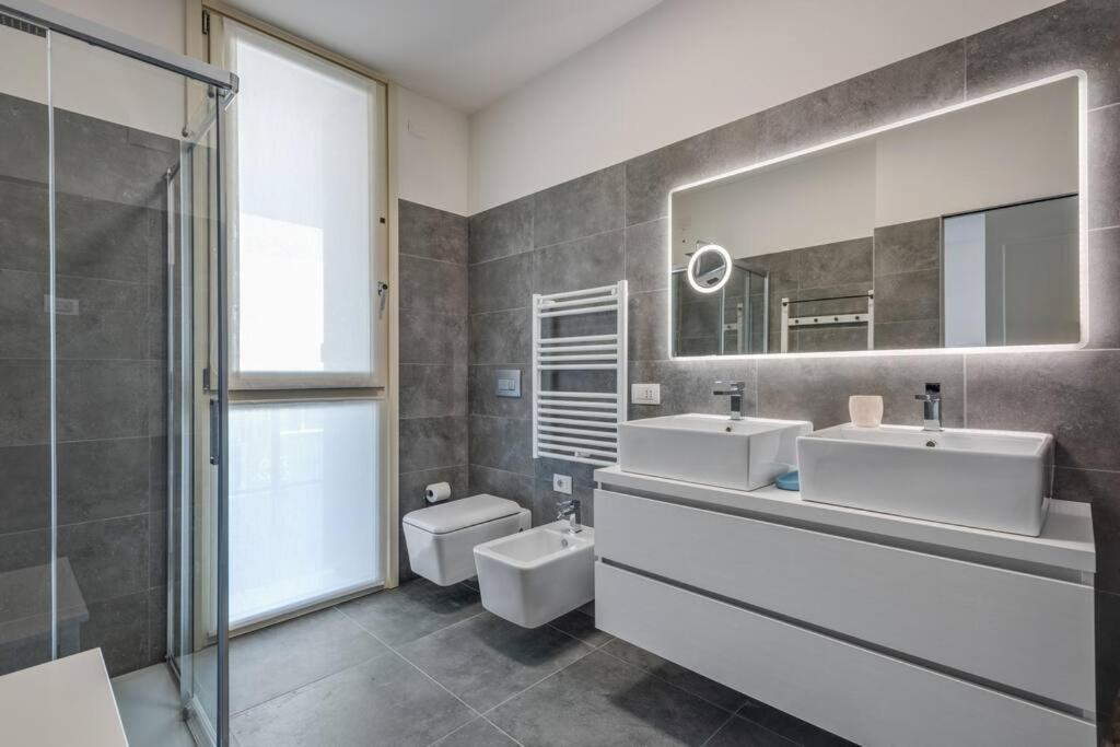מילאנו Easylife - Modern And Spacious Apt In Fiera City Life מראה חיצוני תמונה